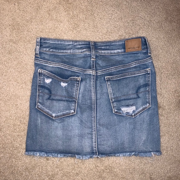 Denim mini skirt - Picture 2 of 3